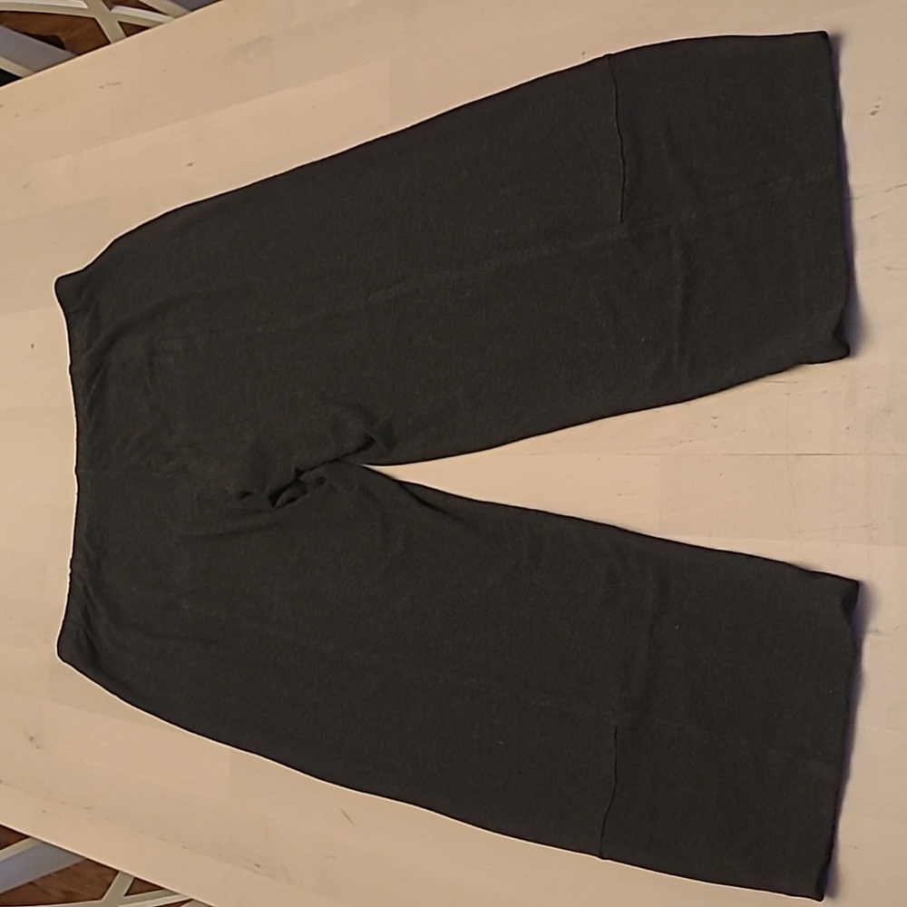 LIKE NEW Eileen Fisher Charcoal Grey Pull on Pants with Elastic Waist - Picture 10 of 11